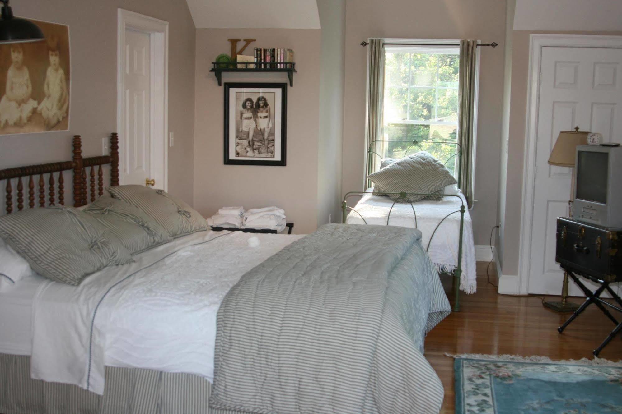 هول Josephine'S On The Bay Bed And Breakfast المظهر الخارجي الصورة